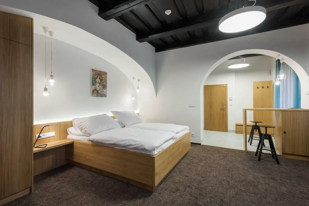Fancy Apartments By Prague Castle